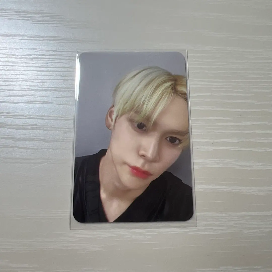 Thumbnail of Eunseok photocard fan con RIIZE