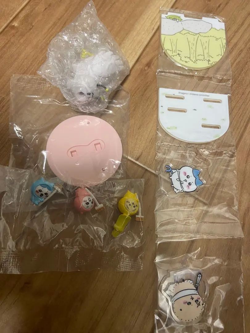 Thumbnail of Chikawa Gacha (capsule toy) - 2 types