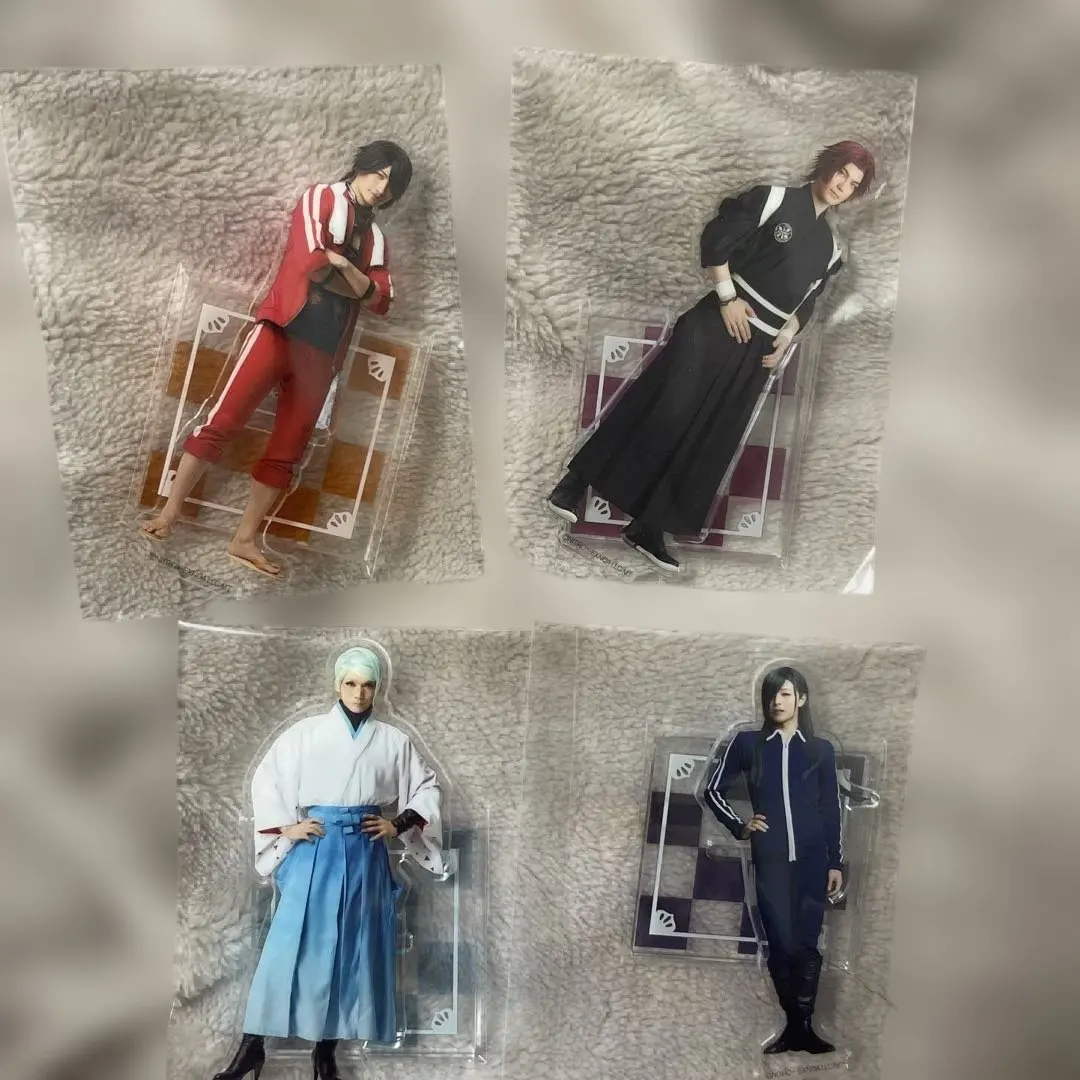 音樂劇 刀劍亂舞 壓克力立牌 長曾祢虎徹 & 蜻蛉切 & 巴形薙刀 & 尼爾青江 的縮圖
