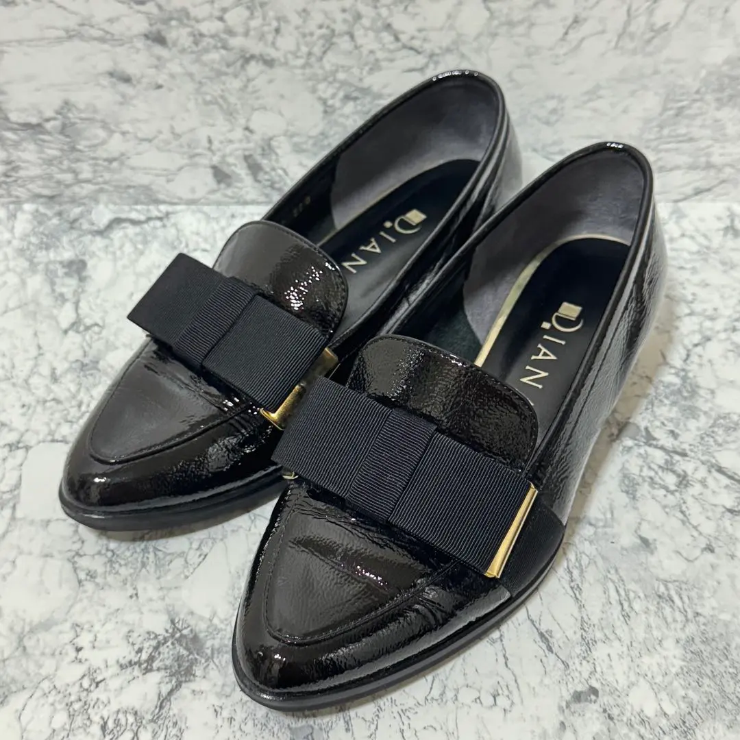 Thumbnail of 【Excellent Condition】DIANA Opera Shoes Patent Leather Ribbon 22cm