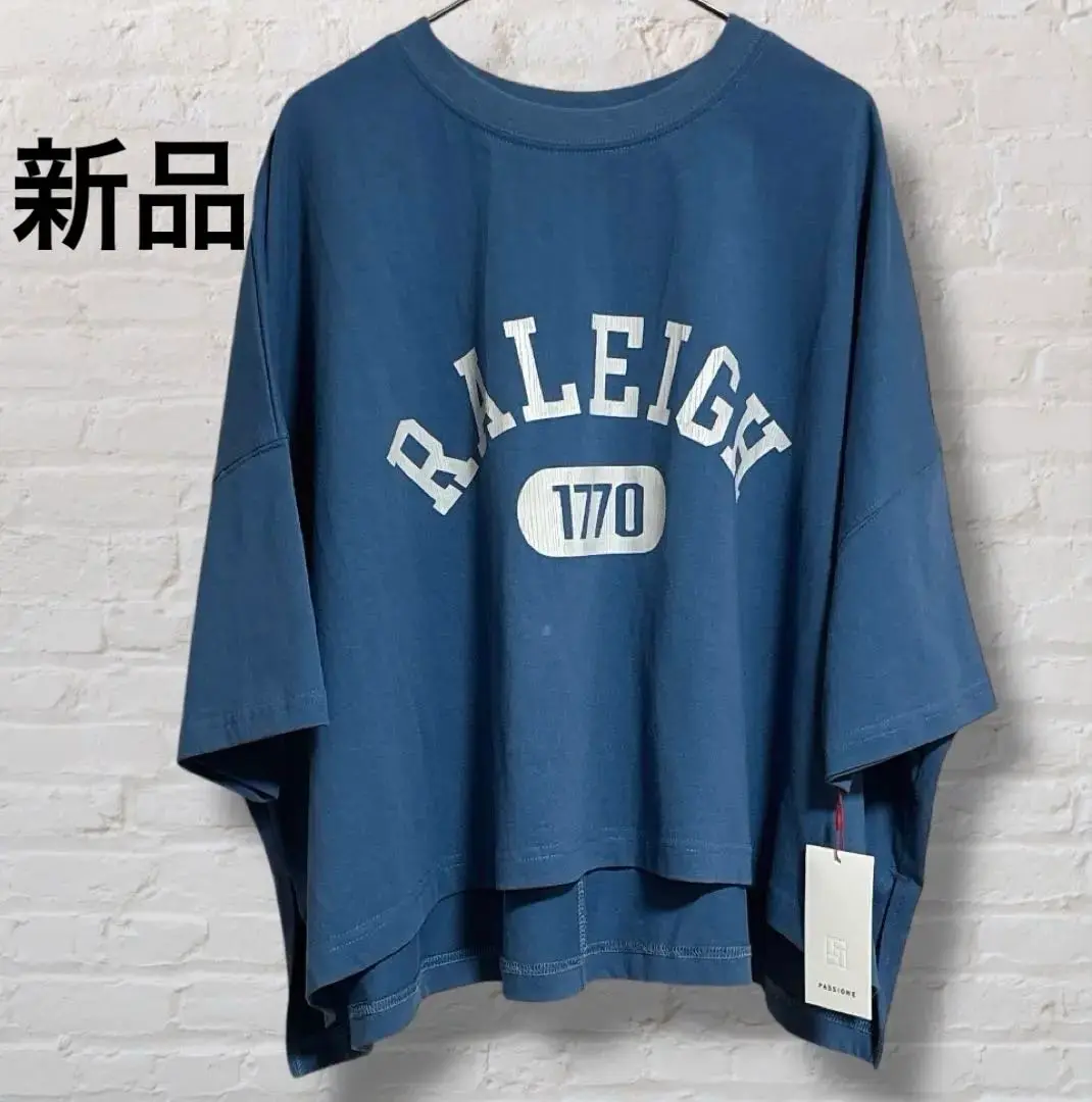 パシオーネ PASSIONE 新品未使用 長袖Tシャツ カットソー ロゴ 26976_top.jpg