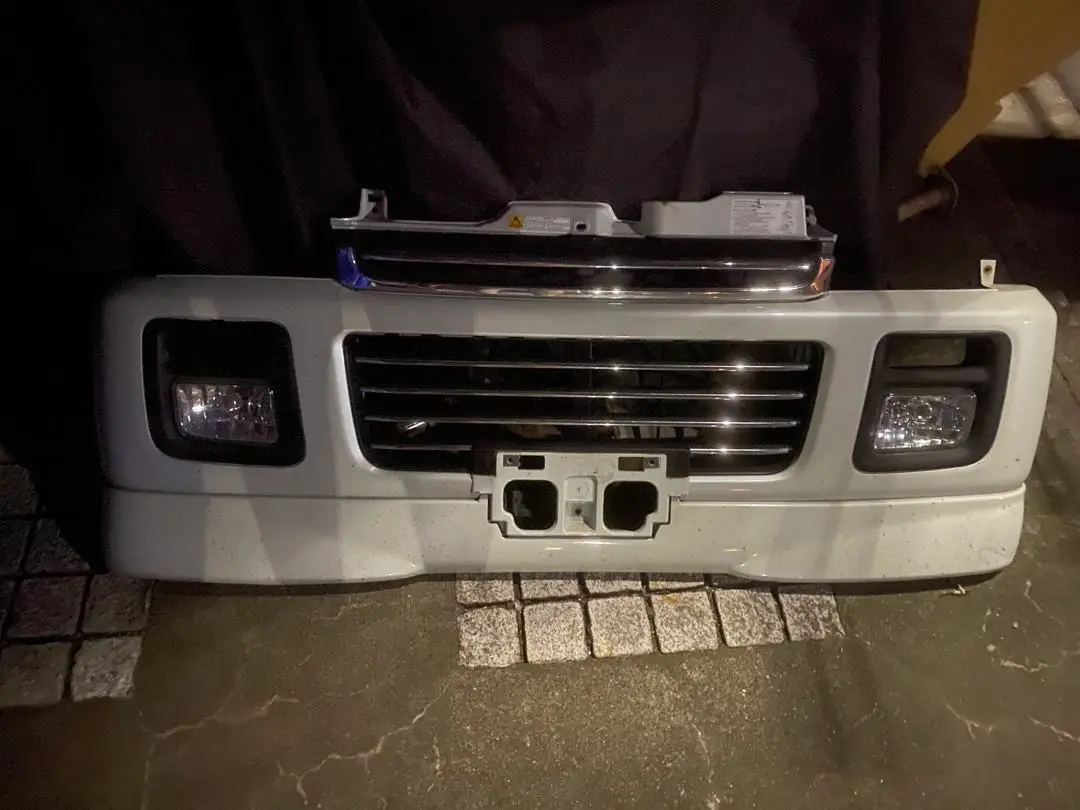 エブリィ フロントバンパー DA62  おまけ付き スズキ 純正 エブリィ 《 DA62W 》 フロントバンパー 71711