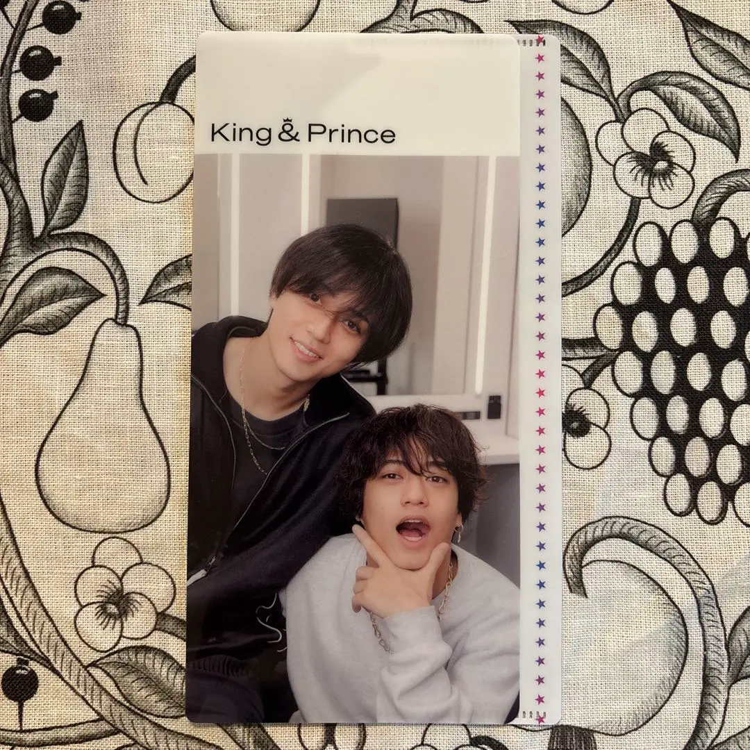 King & Prince キンプリ 会場限定 チケットホルダー King & Prince New Single｢TraceTrace｣ UNIVERSAL MUSIC STOREに