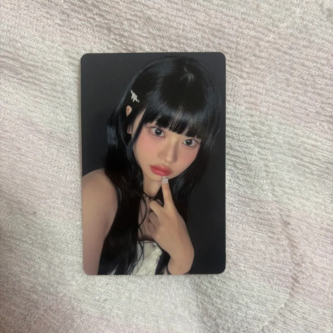 Thumbnail of Rian Murakami trading card MUSE