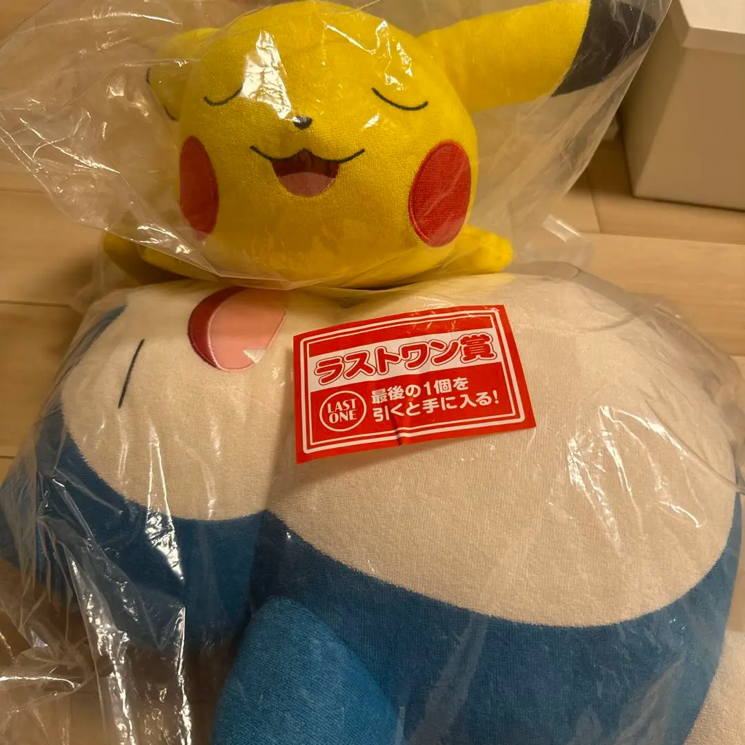 ポケモン 一番くじ ラストワン ピカチュウ ワンパチ カビゴン ぬいぐるみ すやすや眠るピカチュウ・ワンパチ・カビゴンがぬいぐるみに