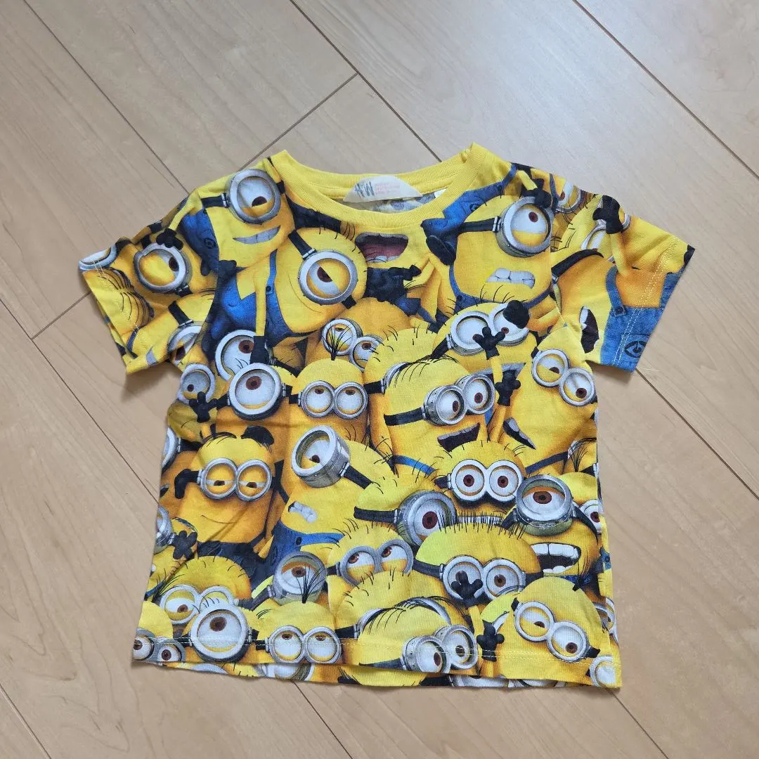 Thumbnail of H&M Minion Pattern T-shirt 92cm
