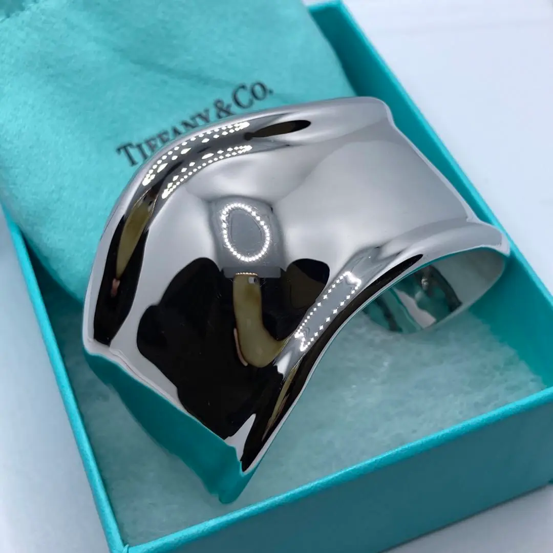 ティファニーTiffany & Co. ボーンカフ　ルテニウム左手用Sほぼ未使用 楽天市場】ティファニー ボーンカフ(スモール) コッパー