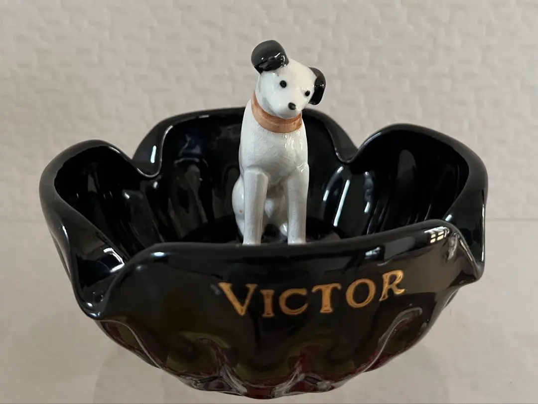 ビクター犬 ニッパー君 灰皿3点 ガラス製 アッシュトレイ オブジェ【最終価格 ビクター犬 ニッパー君 灰皿3点 ガラス製 アッシュトレイ