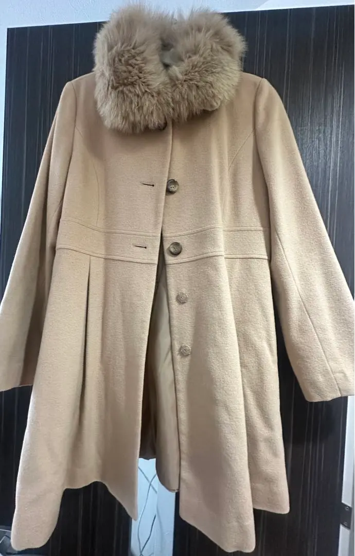 Thumbnail of Fox fur coat A-line angora long coat