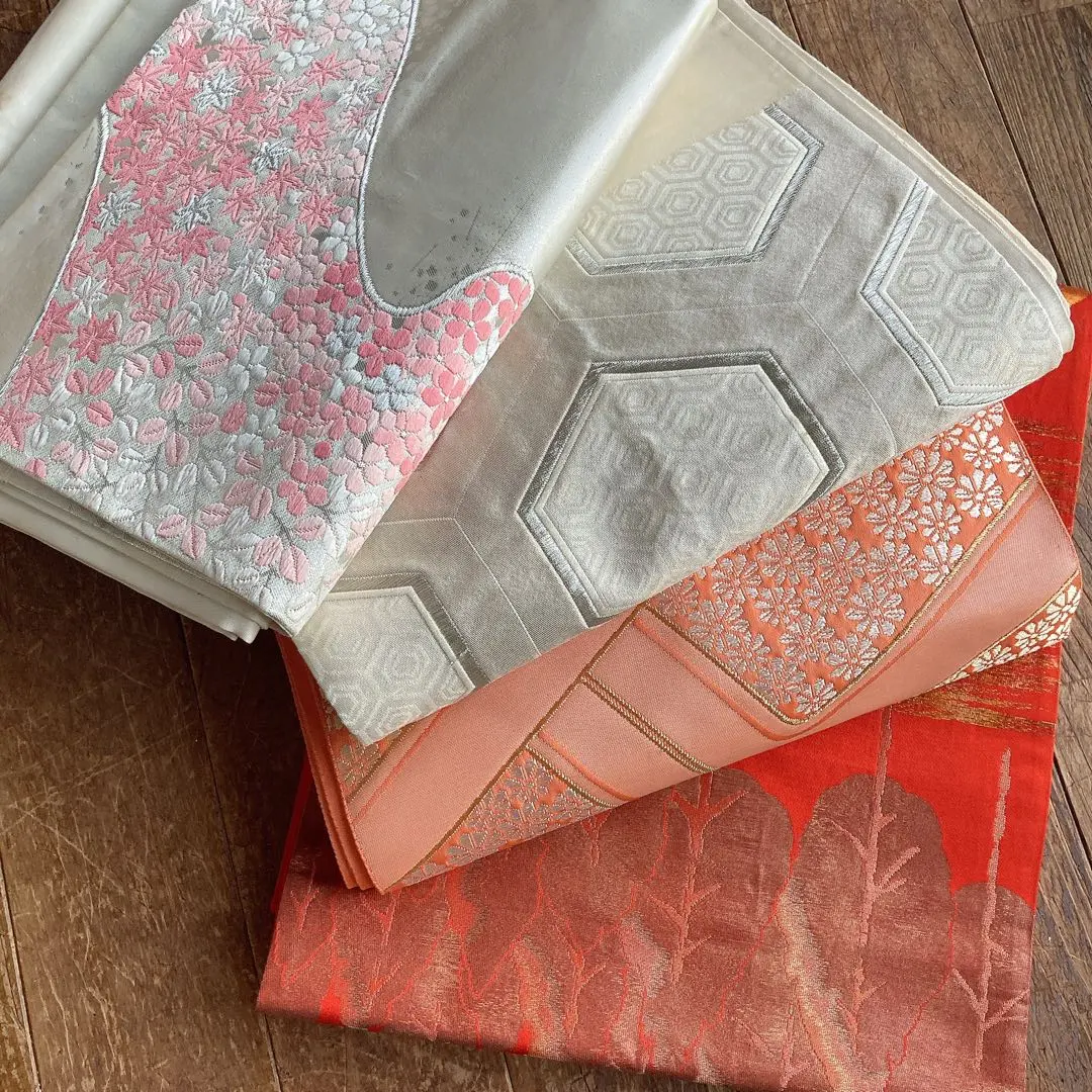 Thumbnail of Vintage ◆ Obi (Sash) Assortment - Gold Thread, Vintage Clothing, Antique, Remake Materials, Photography Props