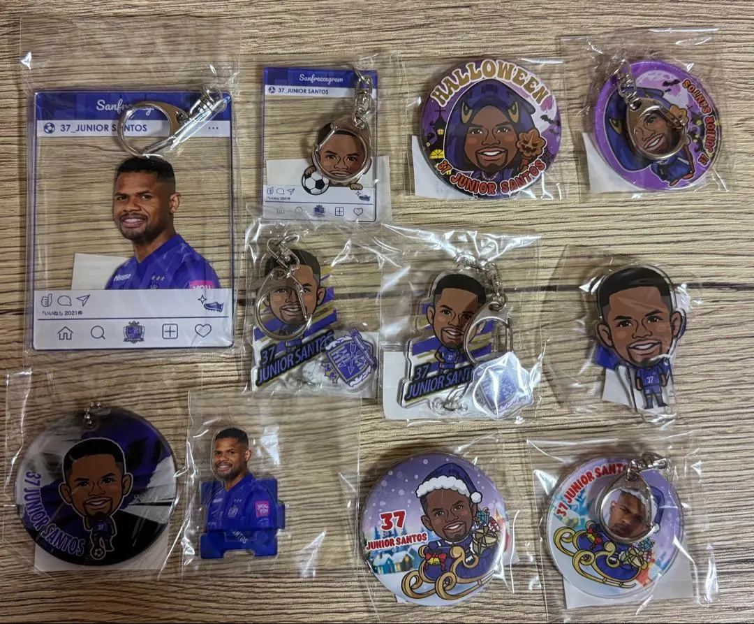 廣島三箭 朱尼奧爾·桑托斯 套裝 的縮圖