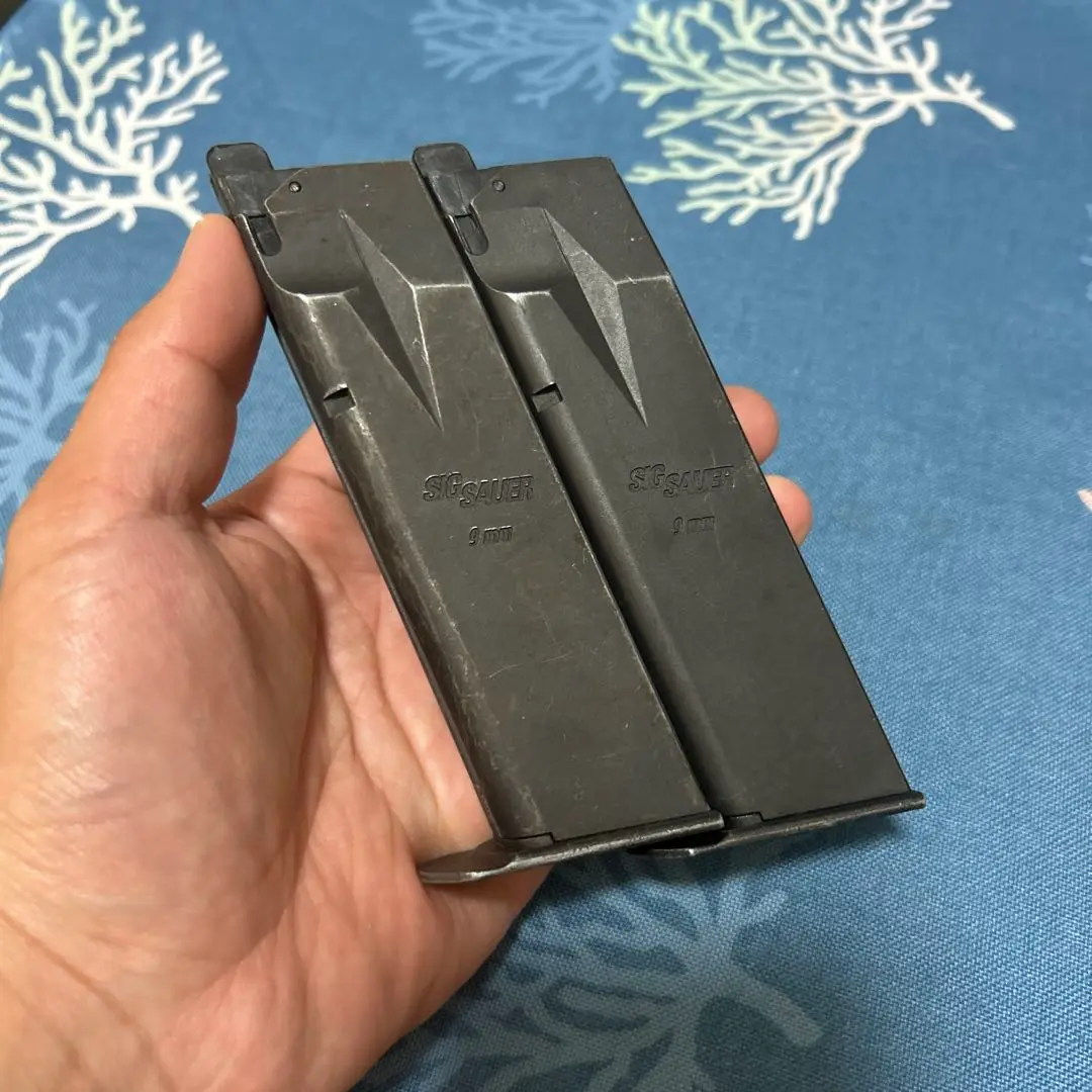 東京マルイ　SIG P226e2 カスタム品 マガジン付 カスタムエアガンレビュー 東京マルイ「P226E2」｜サバゲー