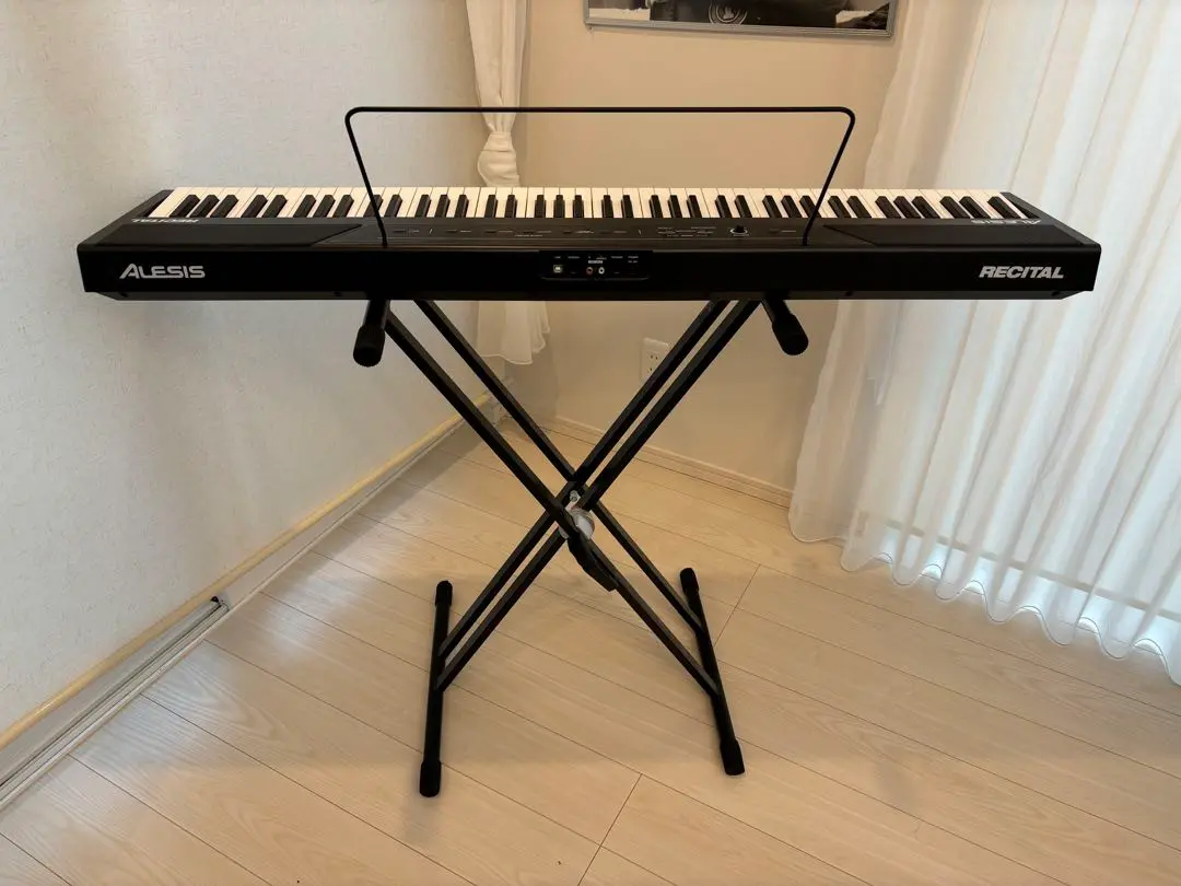 Alesis Recital Pro 88鍵電子ピアノ　スタンド椅子ペダルセット Alesis Recital Pro 88鍵電子ピアノ スタンド椅子ペダルセット