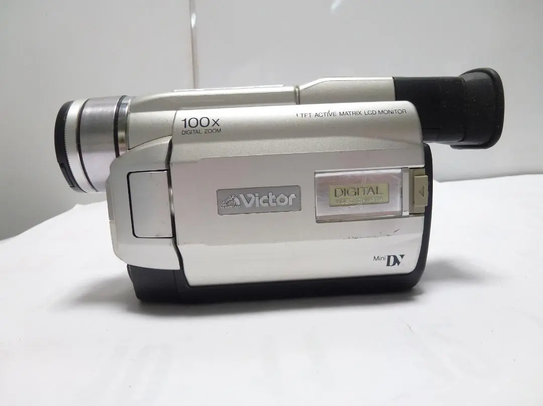 再生ダビングOK　Victor　GR-DVA1　付属品あり　液晶綺麗・大画面 再生ダビングOK Victor GR-DVA1 付属品あり 液晶綺麗・大画面