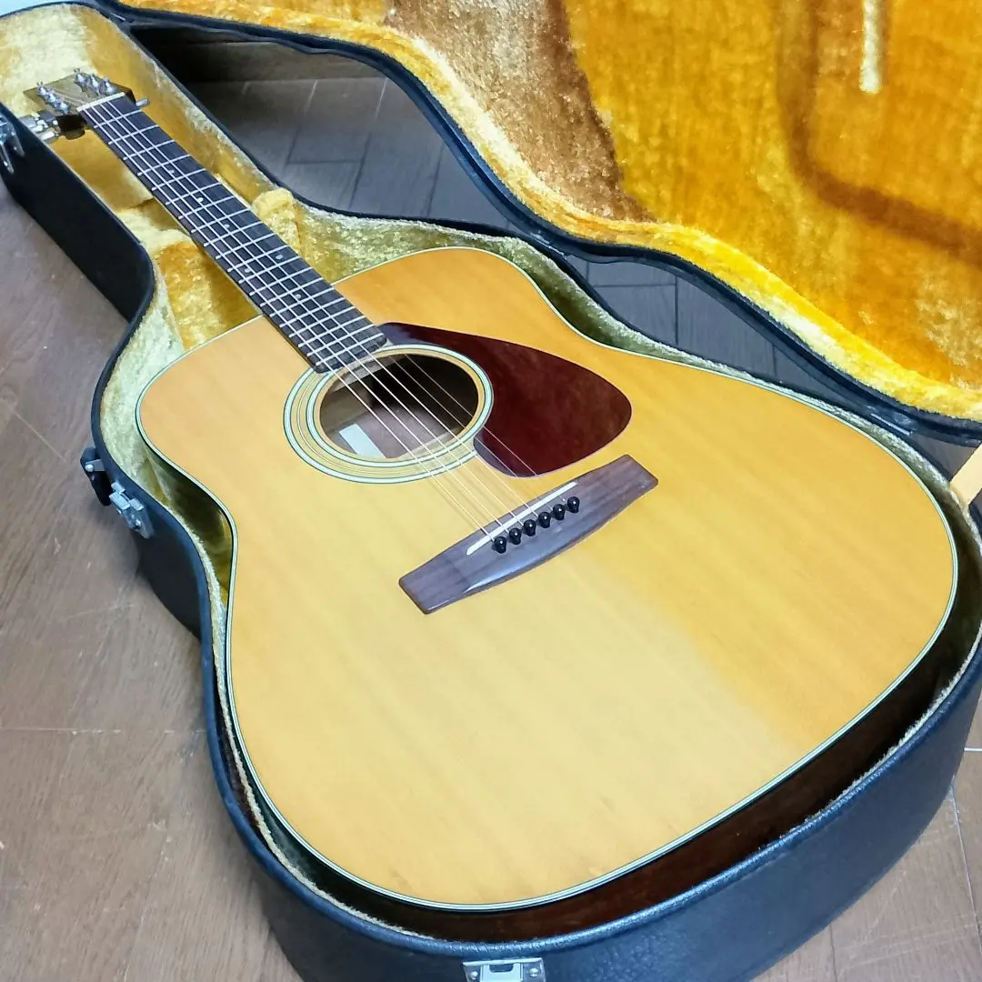 YAMAHA Vintage FG-200F黒ラベル出品再開 ヤマハ FG黒ラベル （YAMAHA FG-200F）