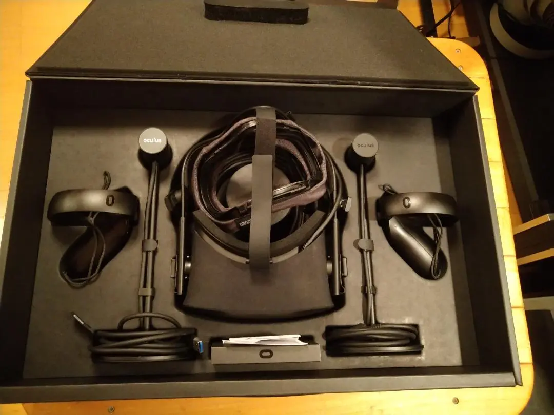 値下げ　 Rift  Touch 同梱版 値下げ✨ Rift Touch 同梱版センサー付き
