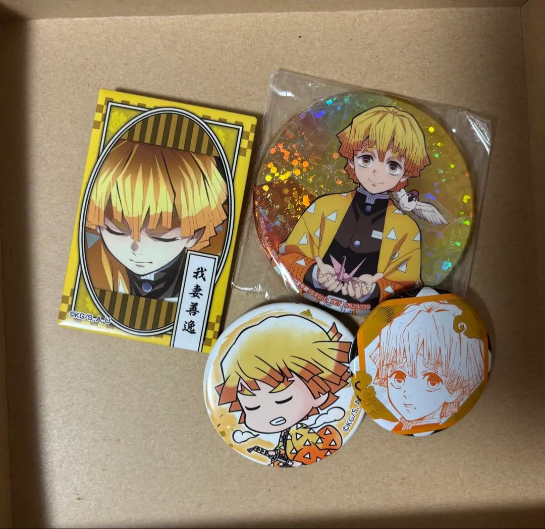 Thumbnail of Demon Slayer: Zenitsu Agatsuma Can Badge