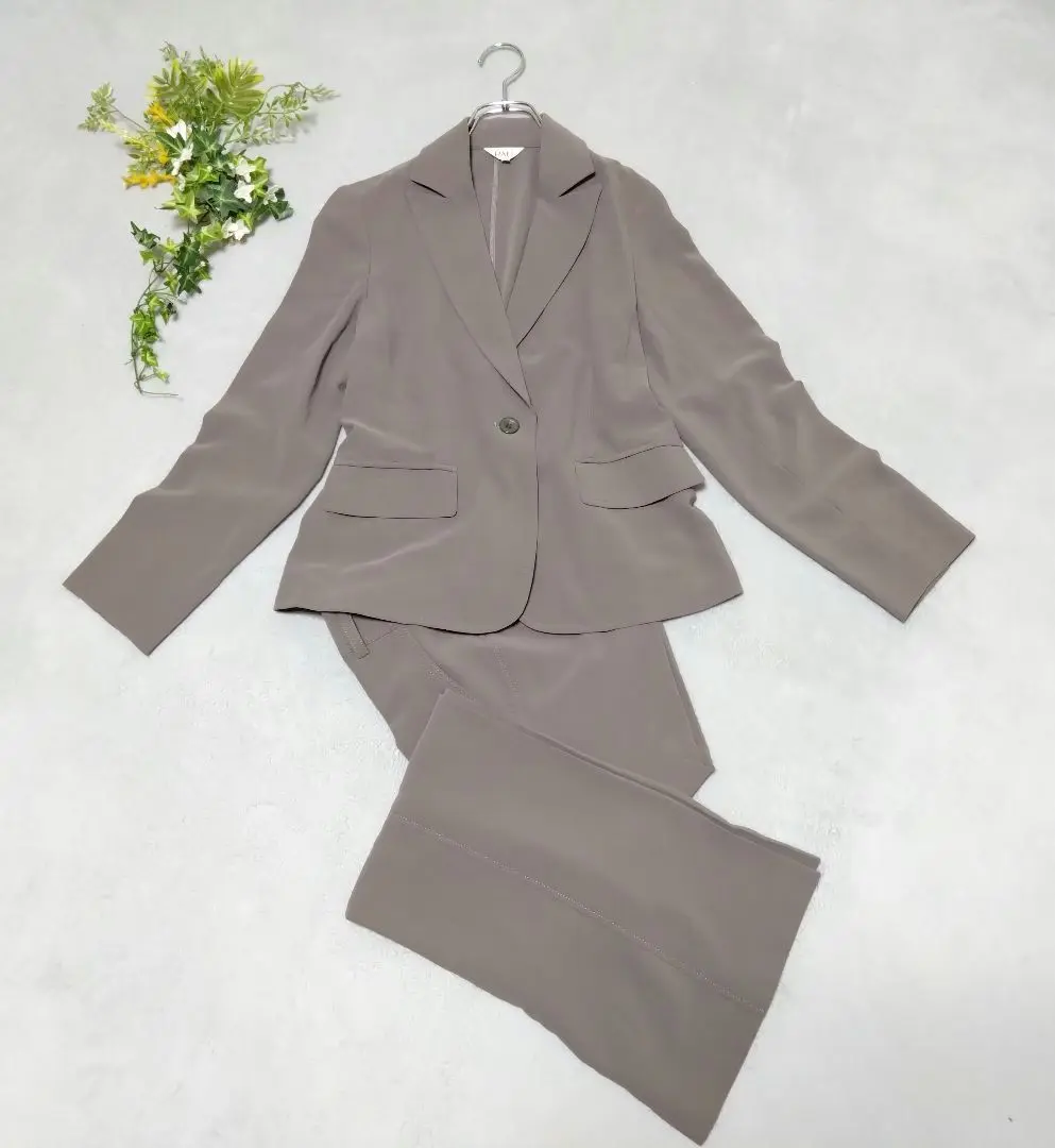 【美品♡】23区 パンツ セットアップ スーツ ブラック ウール ストライプ M レディーススーツ LESMUESパンツスーツセットアップ ブラック