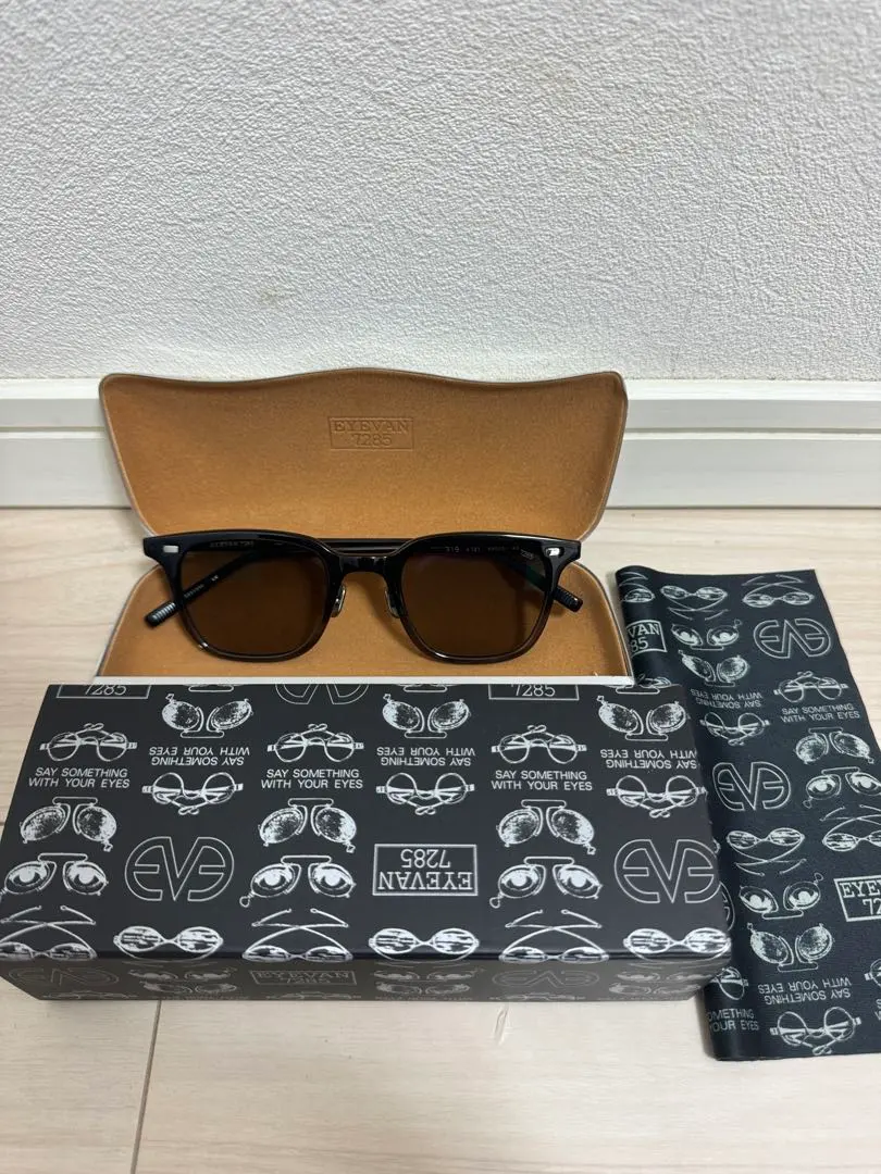 【極美品】正規品 EYEVAN7285 329 デミ 純正グリーンガラスレンズ 2025年最新】7285 319の人気アイテム - メルカリ