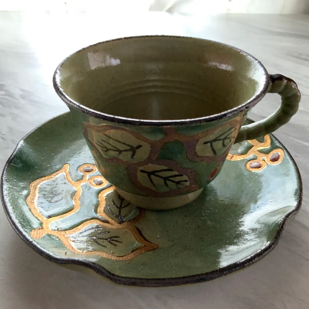 Thumbnail of Maitokan Green Leaf Pattern Cup and Saucer