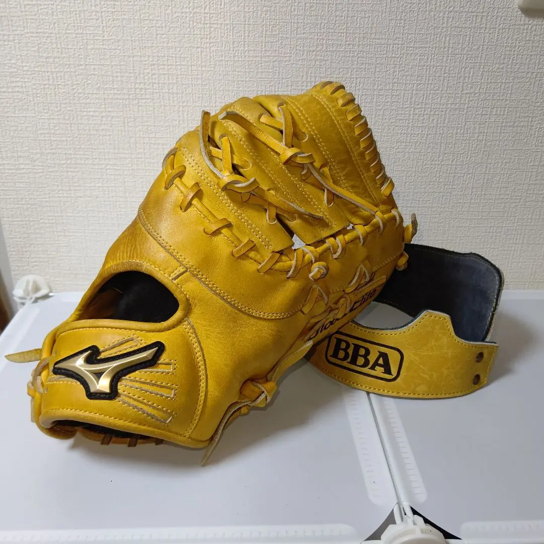 Amazon | 内川聖一使用内野手用グラブ | ノーブランド品