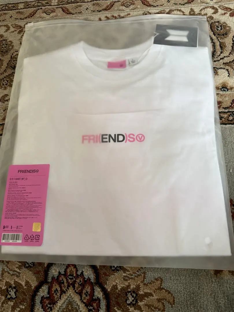 BTS V テテ FRI(END)S Tシャツ ホワイト XL Buy BTS V FRI(END)S Official Merch | Oppa Store