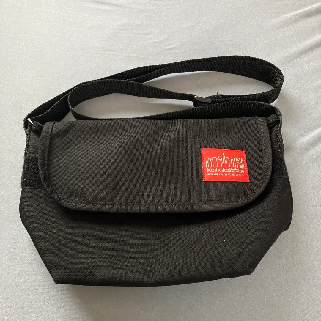 Thumbnail of Manhattan Shoulder Bag Sacoche with Flap