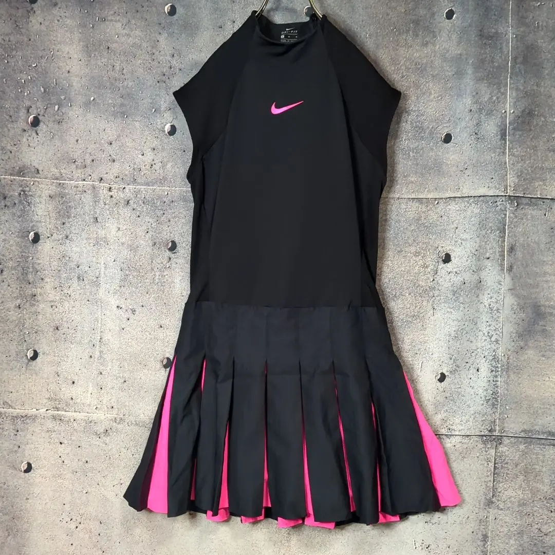 Nike テニスワンピース黒/ピンク org.jpg