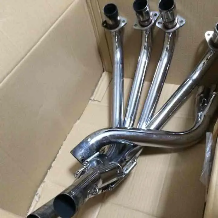 xjr400 スネーク菅 のエキパイ 刻印あります。