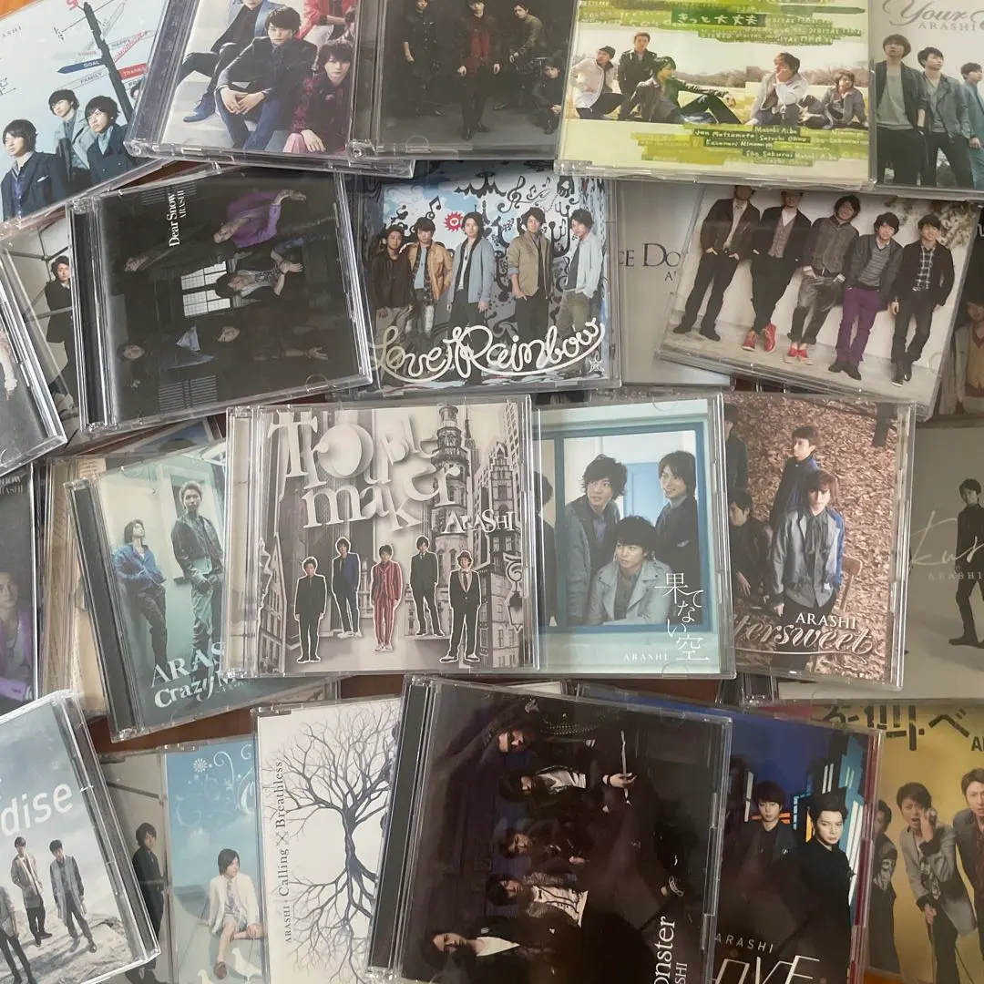 Thumbnail of Arashi CD Set, Multiple Discs