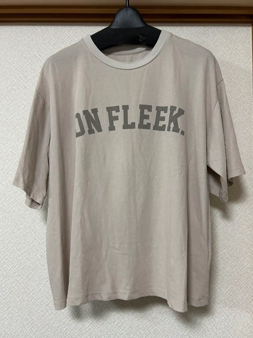 2025年最新】カフネ 半袖(Tシャツ)の人気アイテム - メルカリ