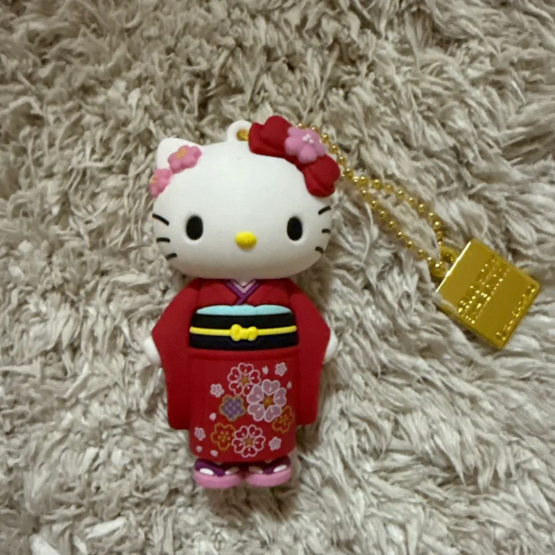 Thumbnail of Hello Kitty Exhibition: Swimsuit Hello Kitty Secret Mascot Charm
