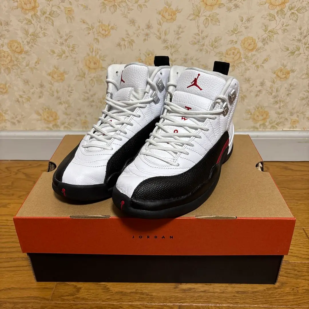 新品未使用 NIKE エアジョーダン 12 レトロ TAXI FLIP 28.0 5/25発売｜Nike Air Jordan 12 Retro 
