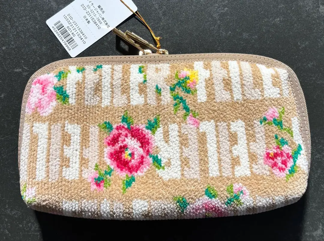 匿名配送☆新品　フェイラー　ディディエッタローザ　便利ポーチ　長財布　ベージュ フェイラー ディディエッタローザ 便利ポーチ 新品 長財布