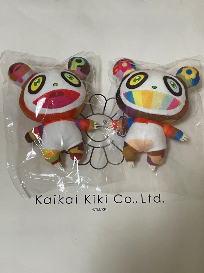 村上隆　パンダ　マスコット　キーホルダー　2個セット　未使用　正規品　親子 セール 登場から人気沸騰 7月6日(火)よりWEBショップにて