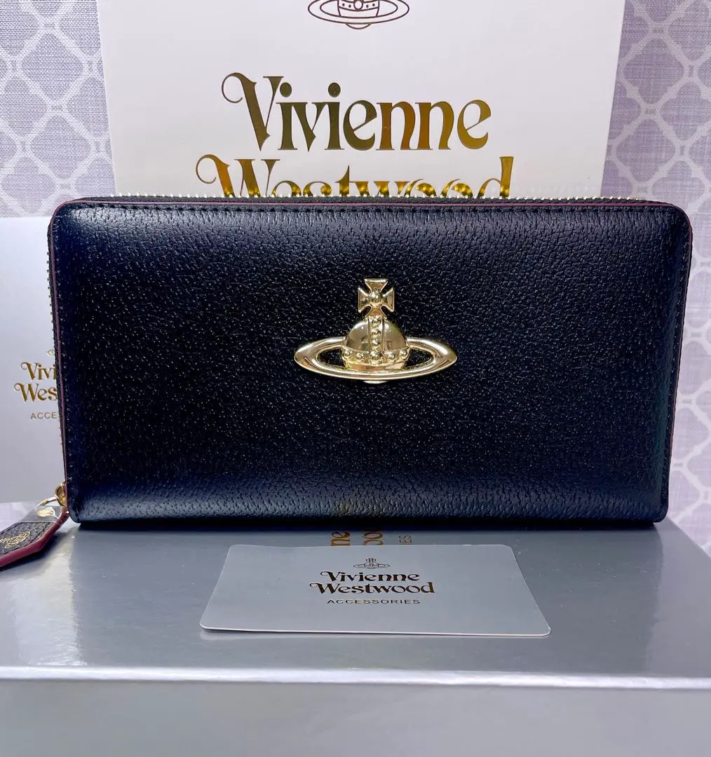 Thumbnail of The red line is charming♡ Brand new Vivienne Westwood long wallet
