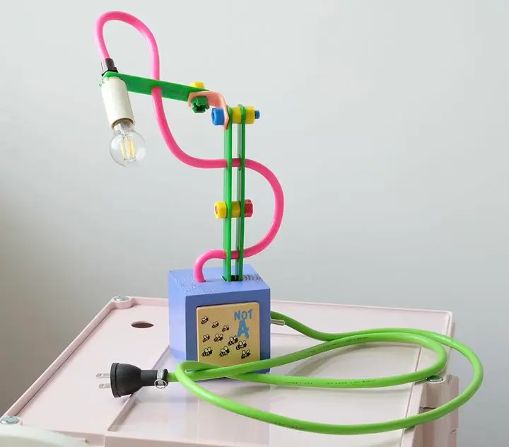 90s MAGMA LAMP モーションランプ　ドルフィン　オブジェ SOLD ＜NEW STOCK＞ 90s Dolphin Motion Lamp🐬💡 海の中の幻想