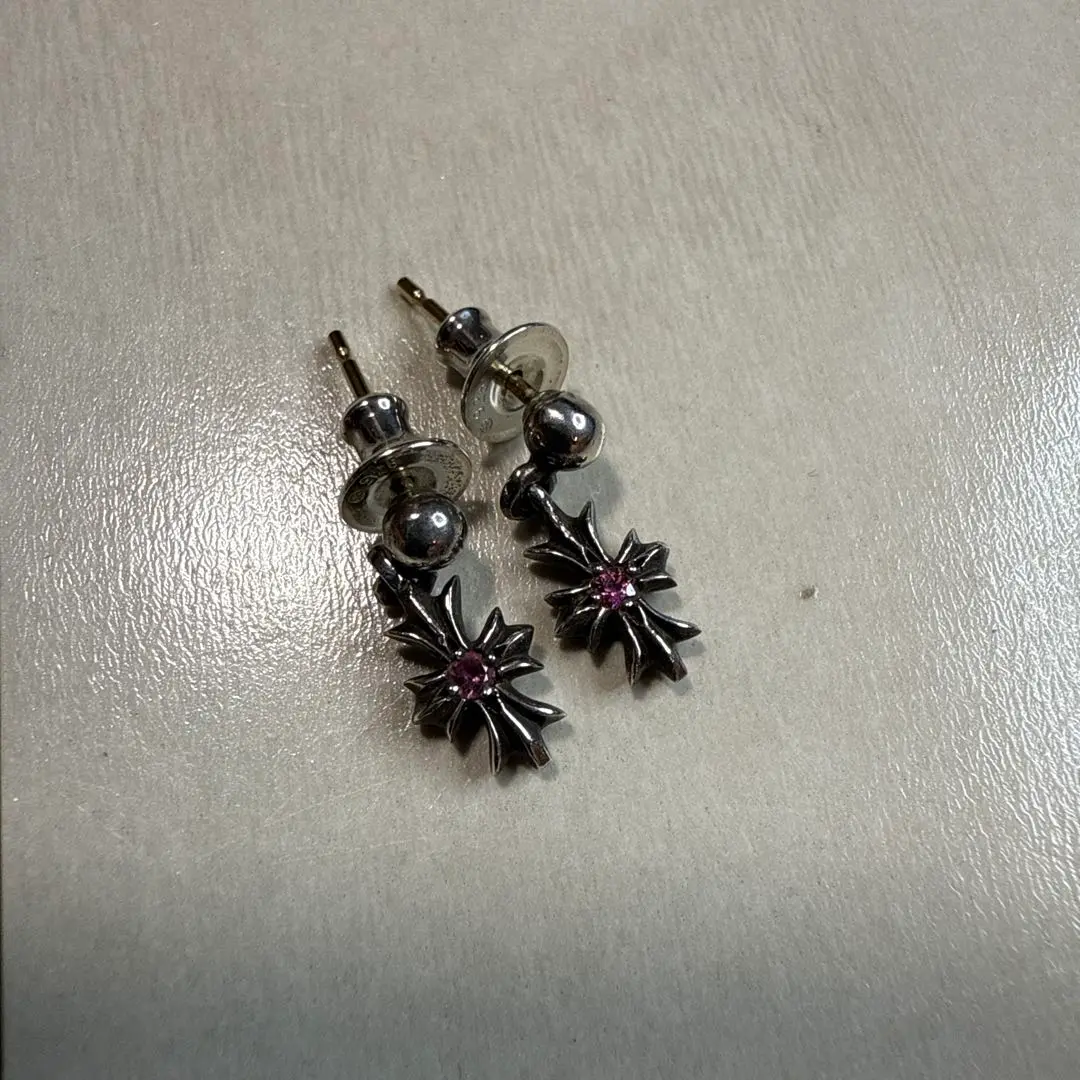 A&G サファイア　ピアス(クロムハーツ、A&G 好きな方は必見) A&G サファイア ピアス(クロムハーツ、A&G 規則正しい 好きな方