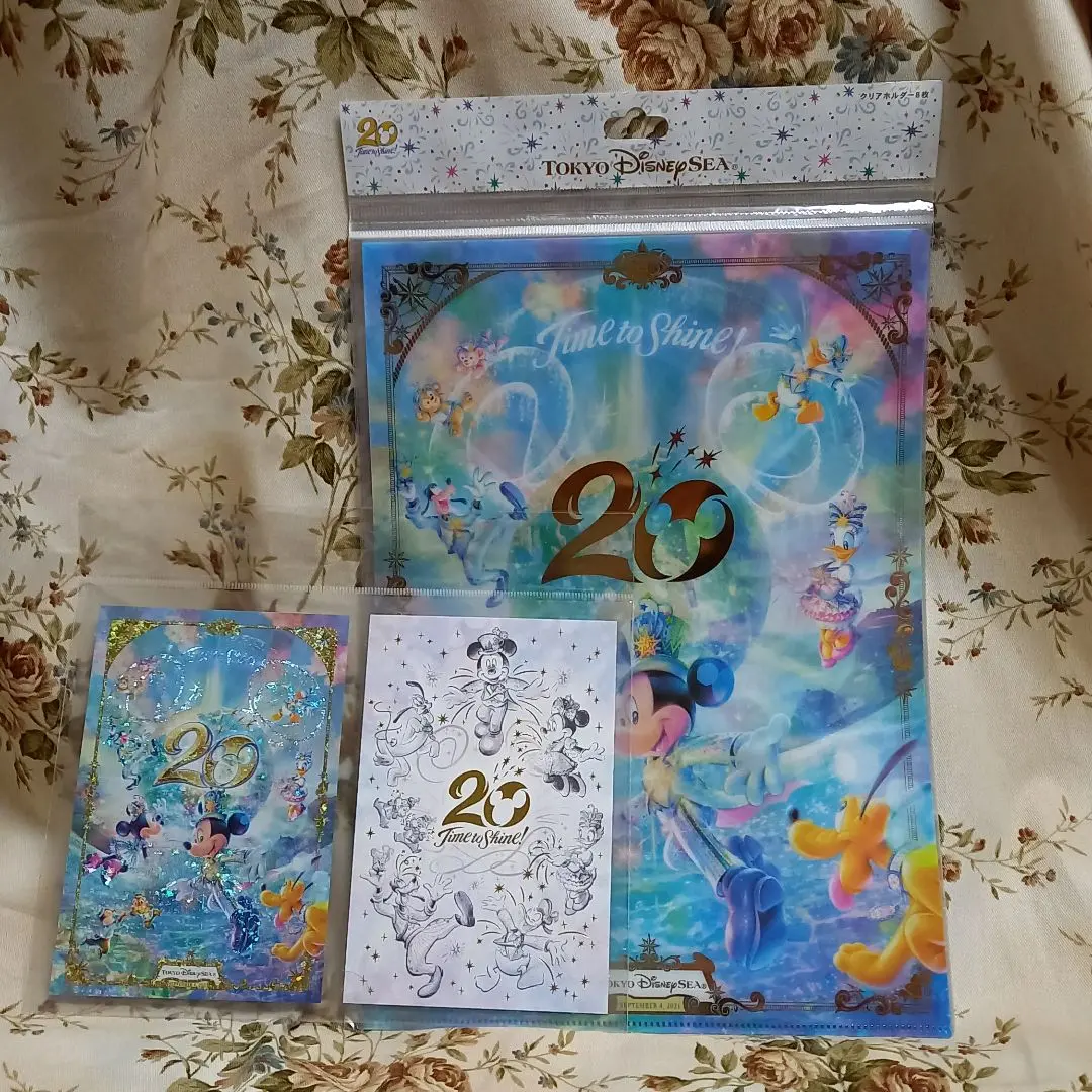 Amazon.co.jp: ダッフィー＆フレンズ 20周年 クリアホルダー