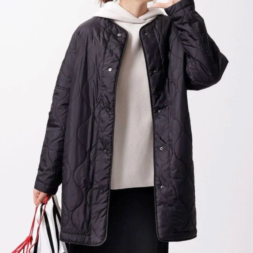 アンフィーロ：UNFILO 【可水洗/輕量】空氣絎縫大衣 的縮圖