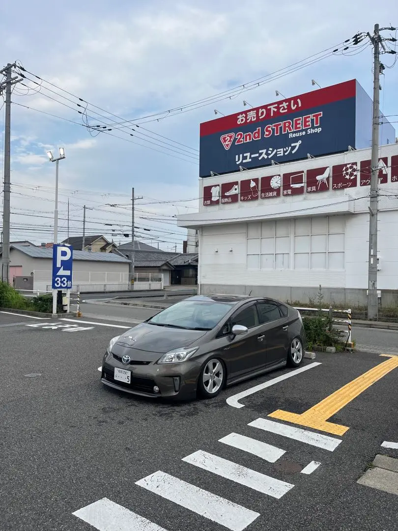 アクスル トヨタ プリウス30 最終値下げ TOYOTA、プリウスαをマイナーチェンジ | トヨタ | グローバル