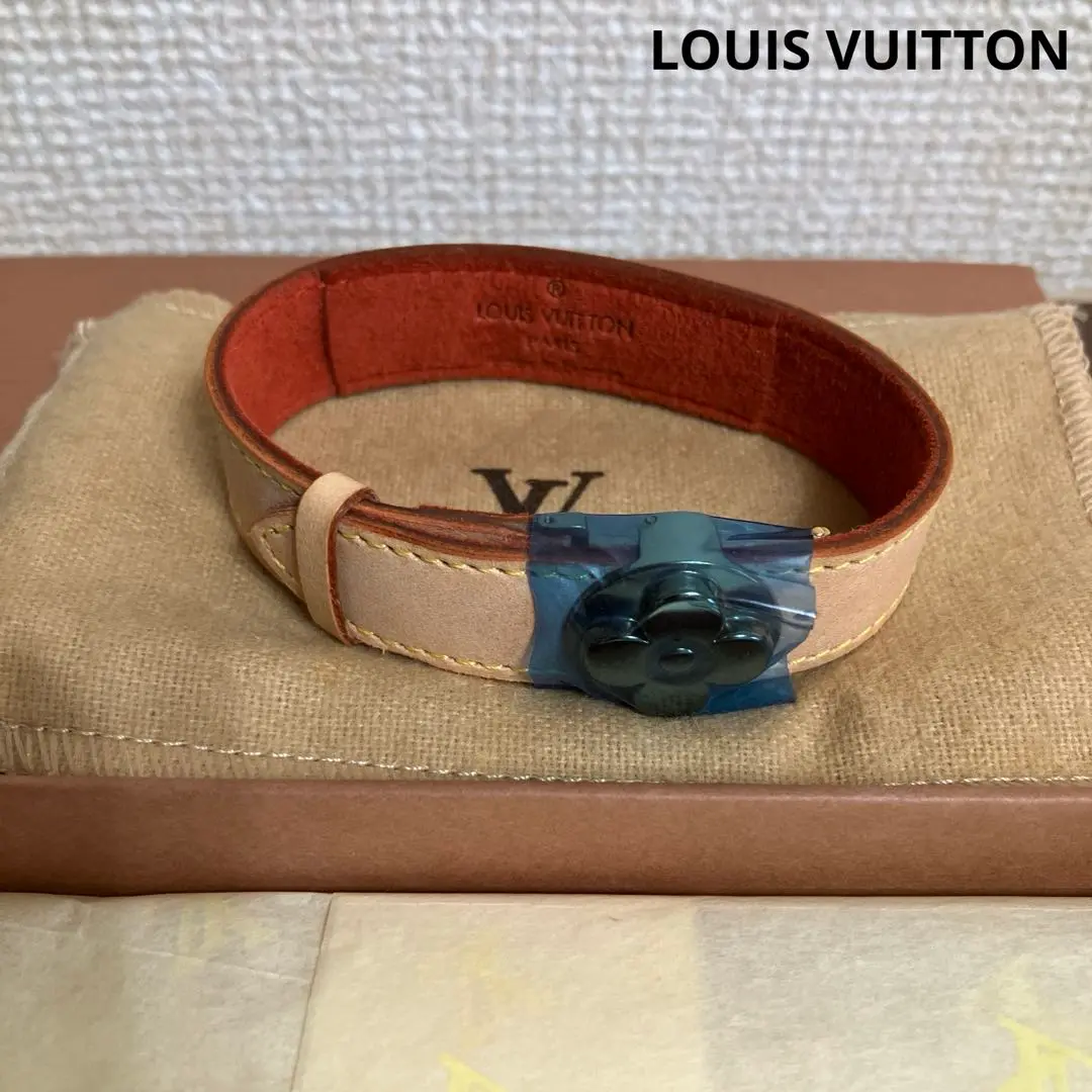 正規品　ヴィトン　レザー　ブレスレット　リストバンド 2025年最新】LOUIS VUITTON アクセサリー材質：本革 レディース