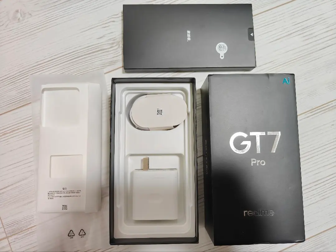 楽天市場】realme GT7 Pro Racing Edition (真我 GT7 Pro 竞速版