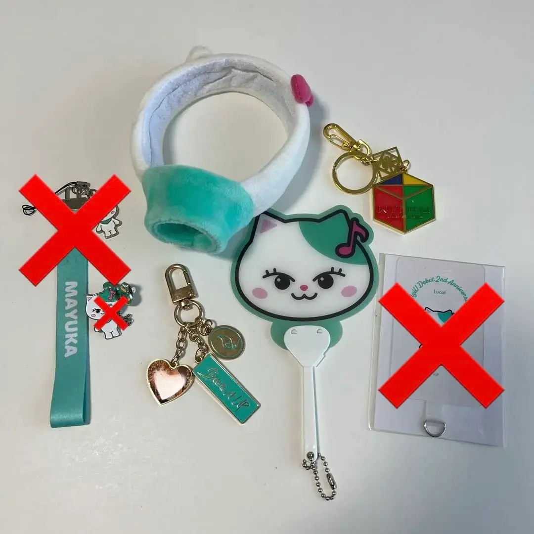 NiziU ペンライト NIZOO Lucat ルキャ マユカ 7点まとめ売り NiziU NIZOO マユカ ルキャ ペンライトストラップ Lucat - メルカリ