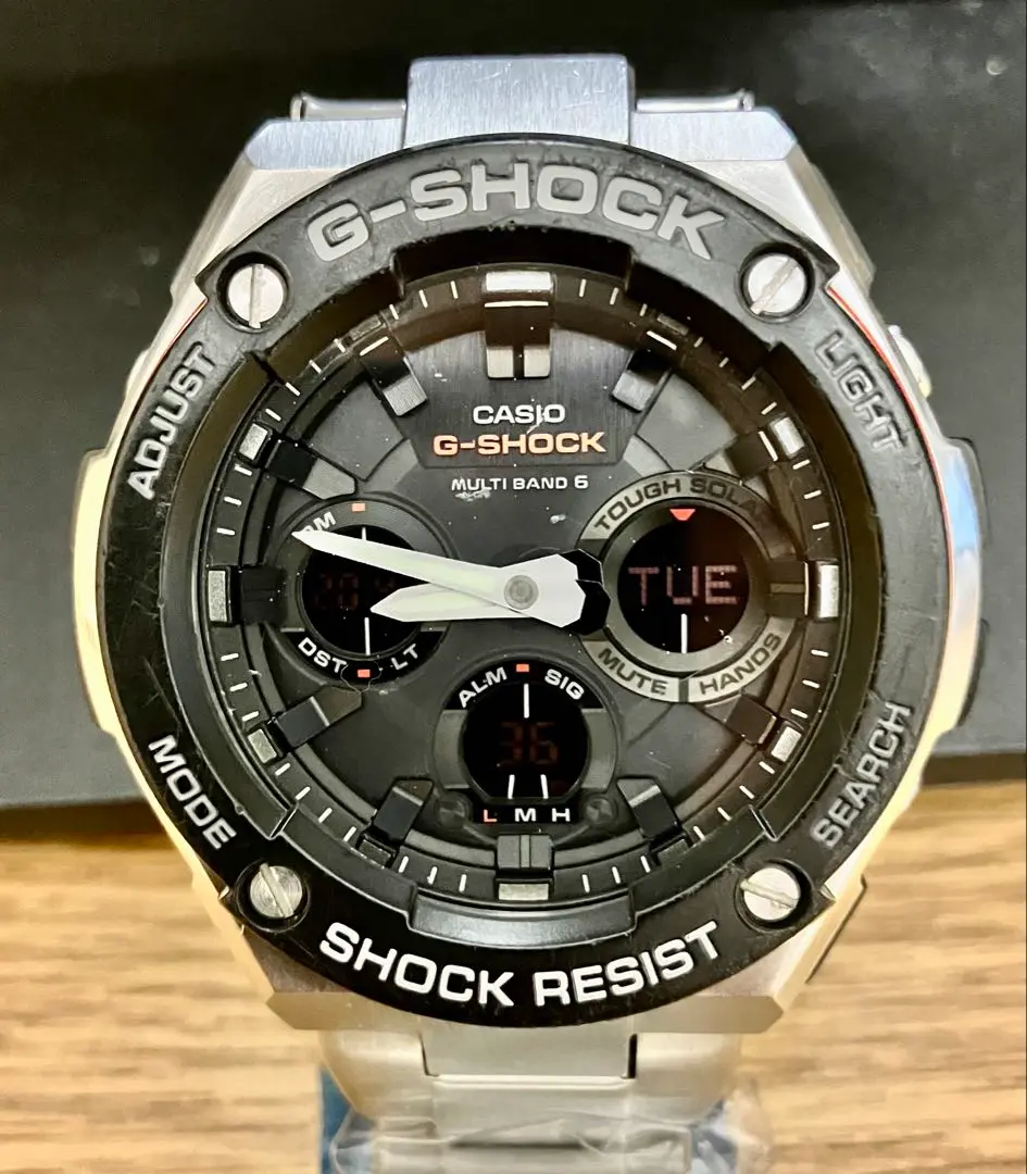 【稼働】CASIO G-SHOCK 腕時計 GST-W100D レッド Amazon.co.jp: [カシオ] 腕時計 ジーショック G-STEEL 電波