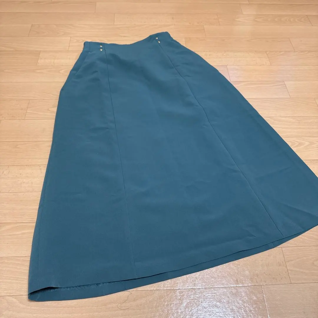 Thumbnail of SHIPS green skirt, size S