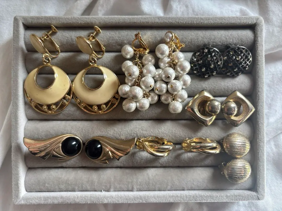 Thumbnail of Large earrings set, bulk sale