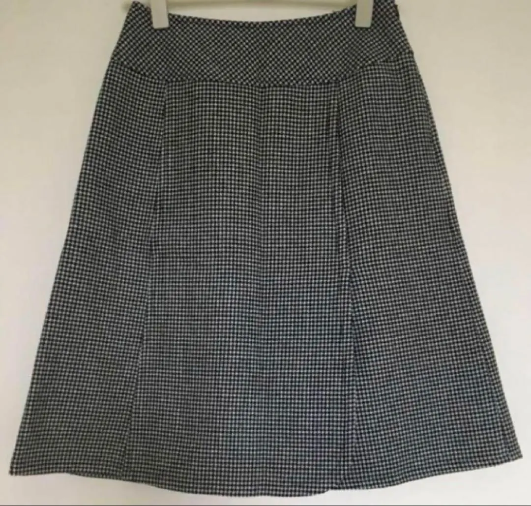 Thumbnail of Skirt TARTAN SHOP YORK