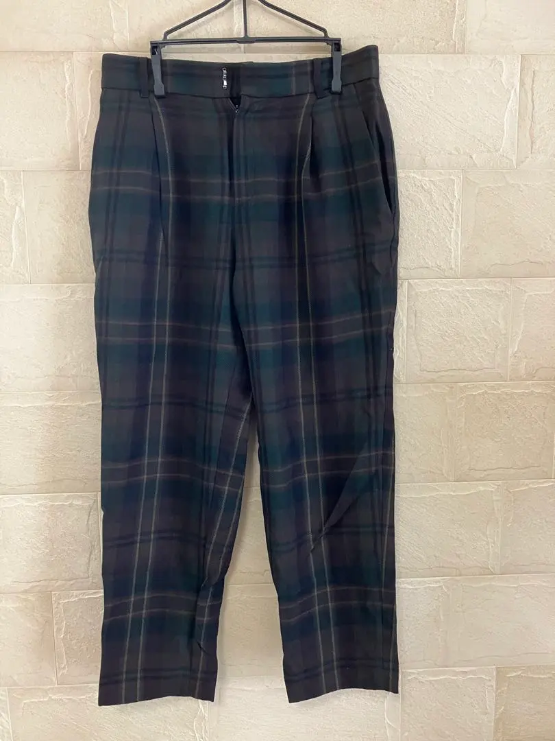 Thumbnail of 23区 Moss Green Brown Pants Slacks Tartan Check Tailored