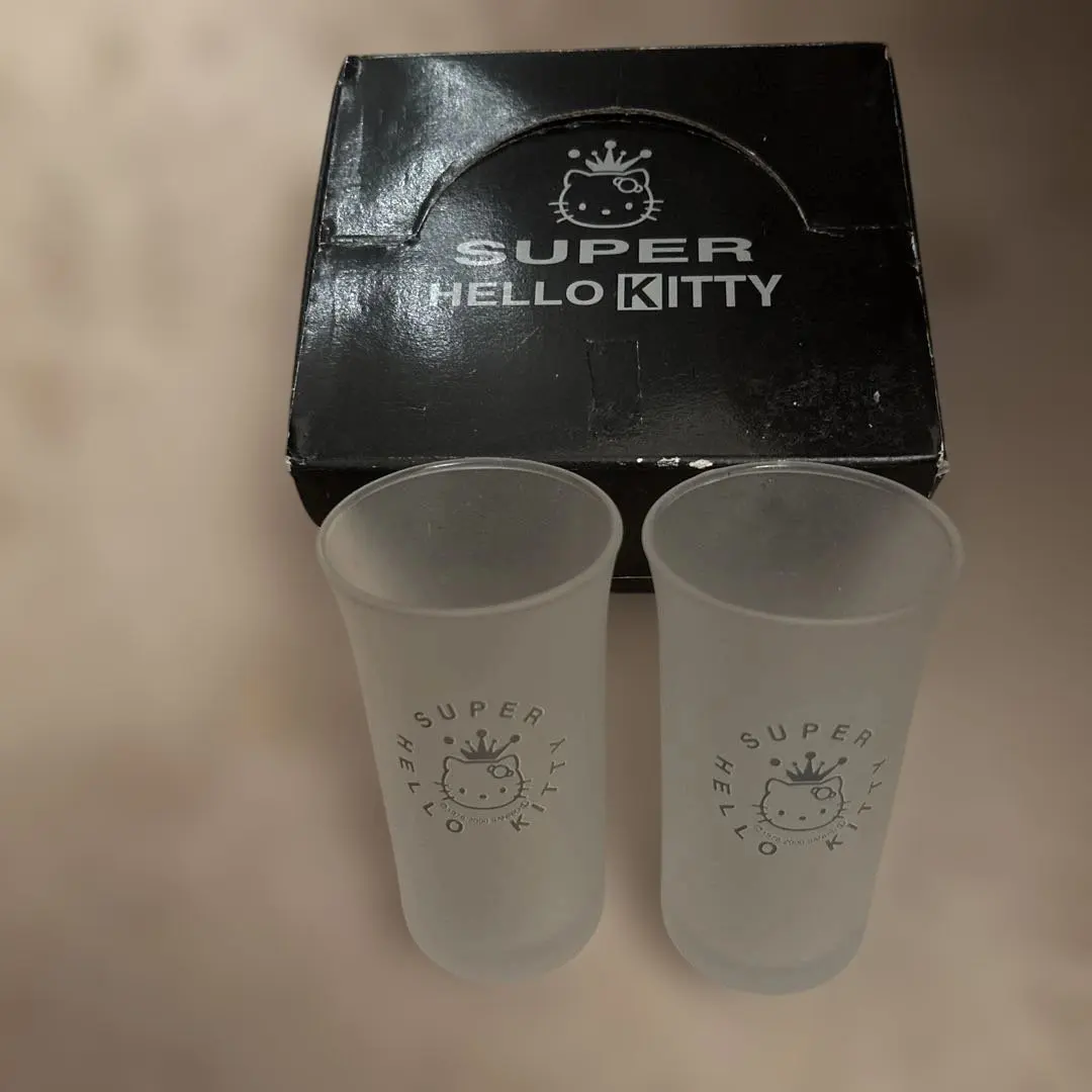 Hello Kitty 一口啤酒杯 的縮圖